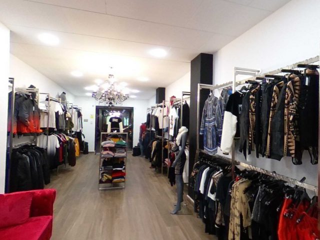 Tienda de ropa Eleggan7za